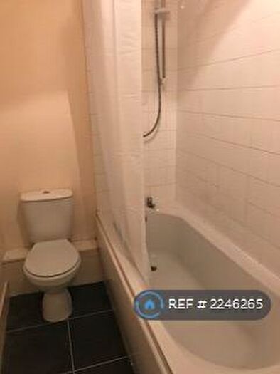 1 Bedroom Flat To Rent In Holburn Street, Aberdeen, AB10
