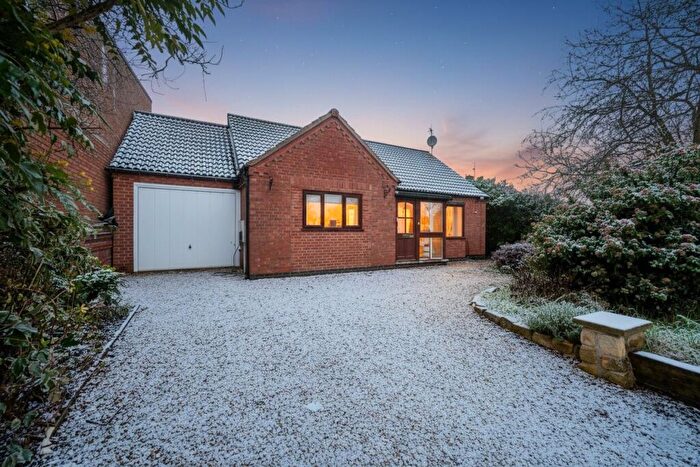 3 Bedroom Bungalow For Sale In South Facing Garden On Gartree Court, Melton, LE13