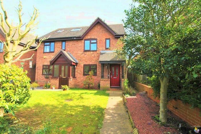 2 Bedroom Semi-Detached House To Rent In Deepdale Close, Gamston, Nottingham, Nottinghamshire, NG2