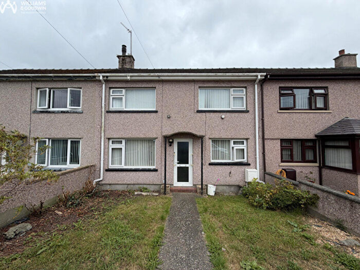 3 Bedroom Terraced House For Sale In Trem Eryri, Llanfairpwll, Anglesey, LL61