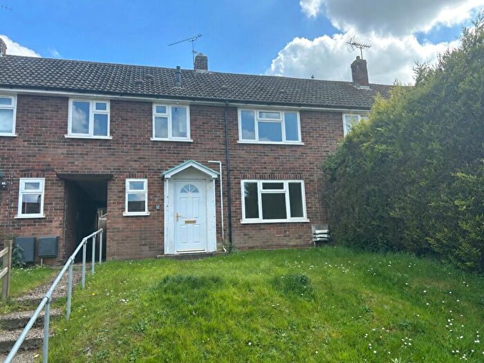 3 Bedroom Terraced House For Sale In Omers Rise, Burghfield Common, Reading, Berkshire, RG7