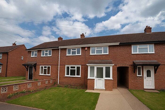 3 Bedroom Terraced House To Rent In Fir Tree Road, Guildford, Surrey, GU1