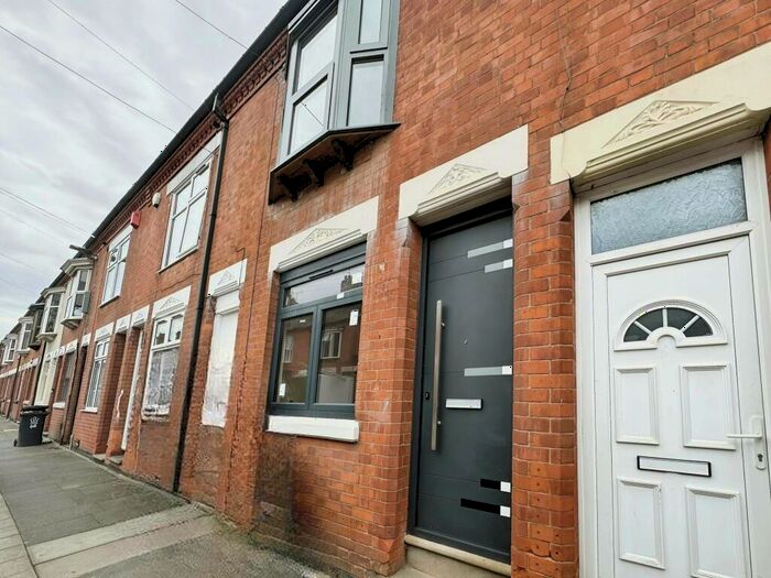 4 Bedroom House To Rent In Marshall Street, Leicester, LE3