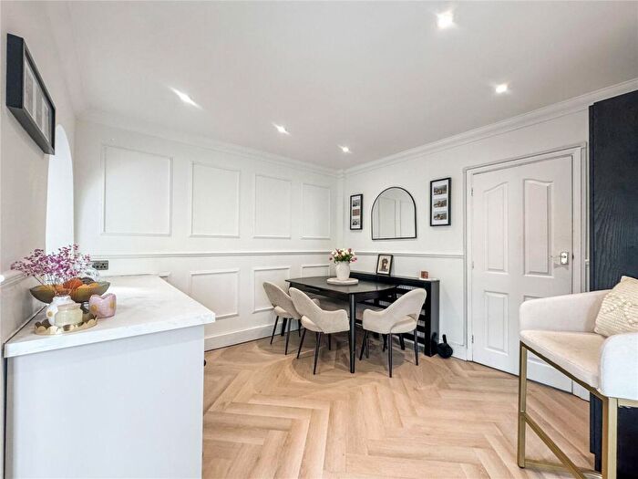 2 Bedroom Terraced House For Sale In Lynsted Road, Twydall, Kent, ME8