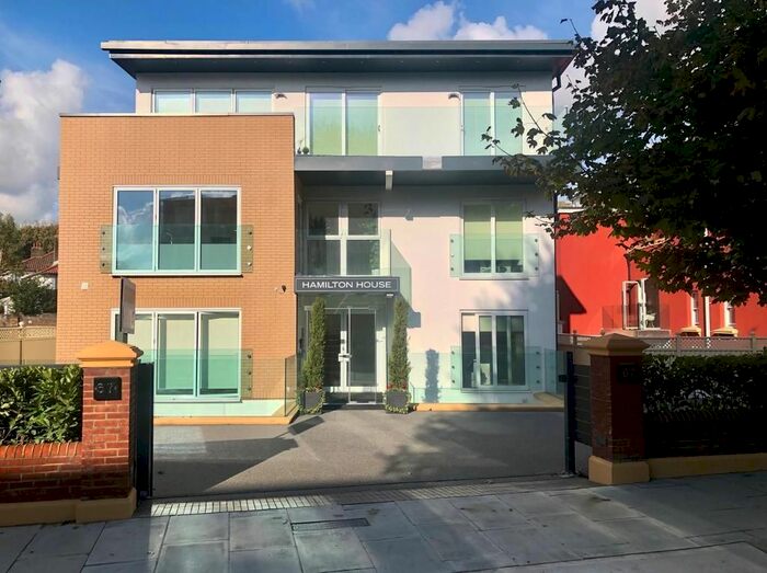 2 Bedroom Flat To Rent In Wilbury Avenue, Hove, BN3