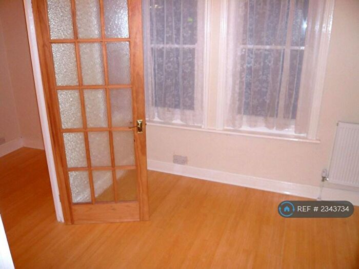 1 Bedroom Flat To Rent In Connaught Road, Folkestone, CT20