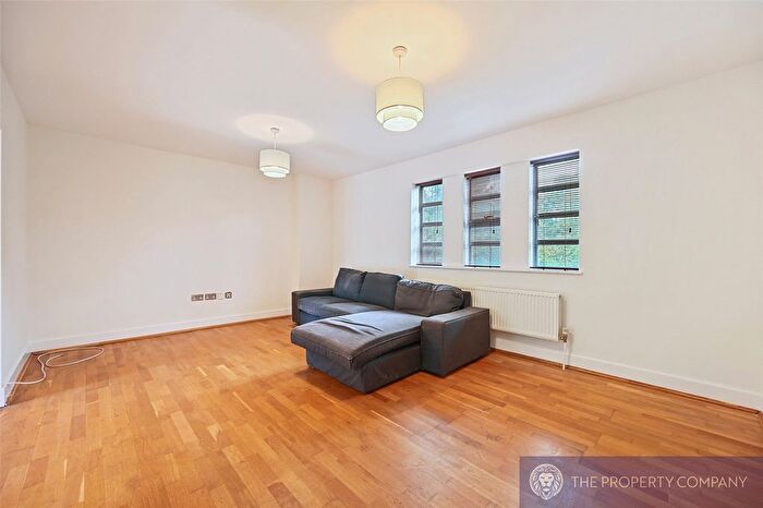 2 Bedroom Flat To Rent In Caledonian Road, London, N1