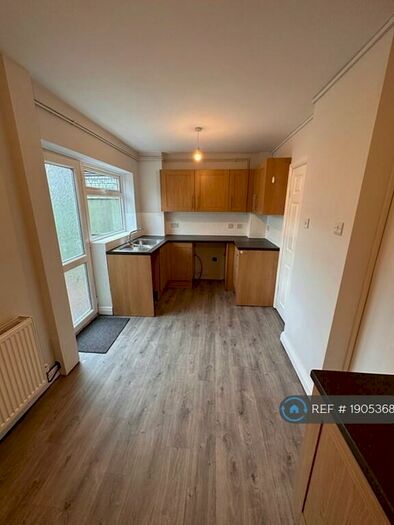 3 Bedroom Terraced House To Rent In Capenhurst Lane, Ellesemere Port, CH65