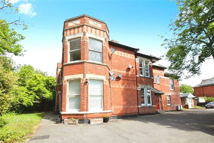 2 Bedroom Flat To Rent In Coley Avenue, Reading, RG1