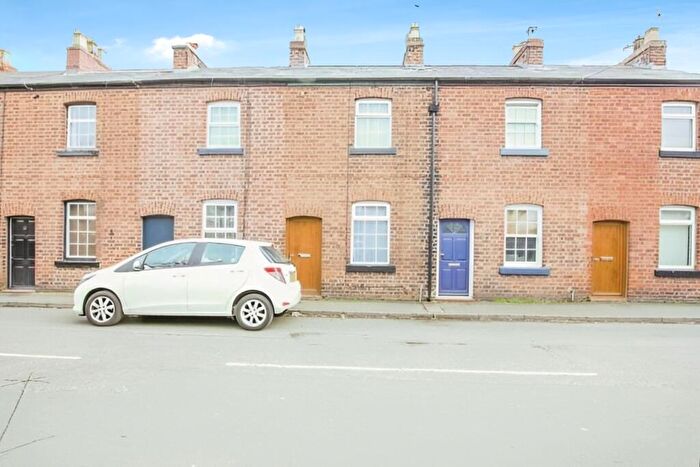 2 Bedroom Terraced House To Rent In Heath Road, Upton, CH2