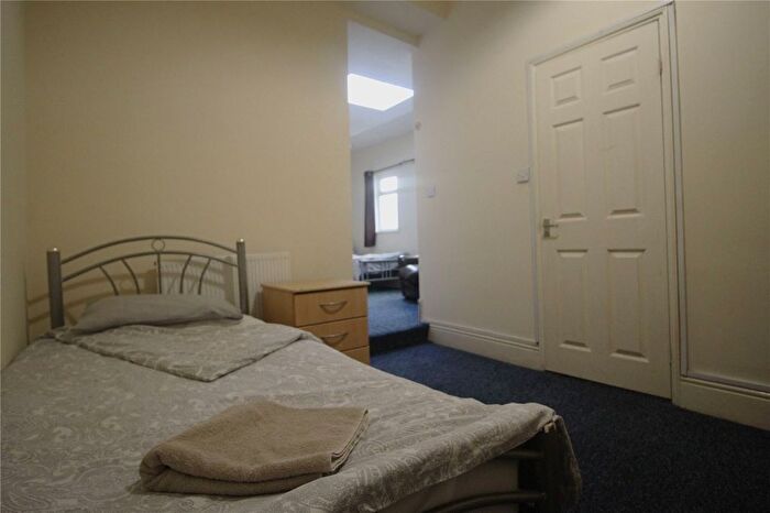 1 Bedroom Flat To Rent In Milton Road, Gravesend, Kent, DA12
