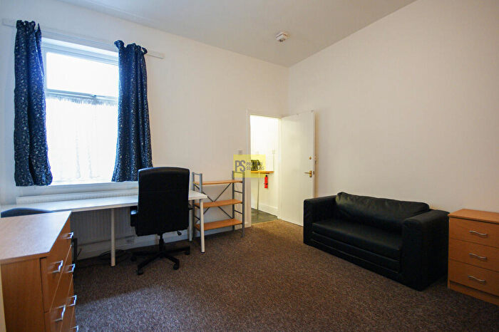 Studio To Rent In A Bristol Road Selly Oak, Birmingham, B29
