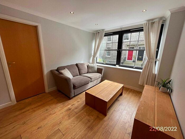 1 Bedroom Flat To Rent In Dee Street, Ogilvie Buildings Flat, Aberdeen, AB11