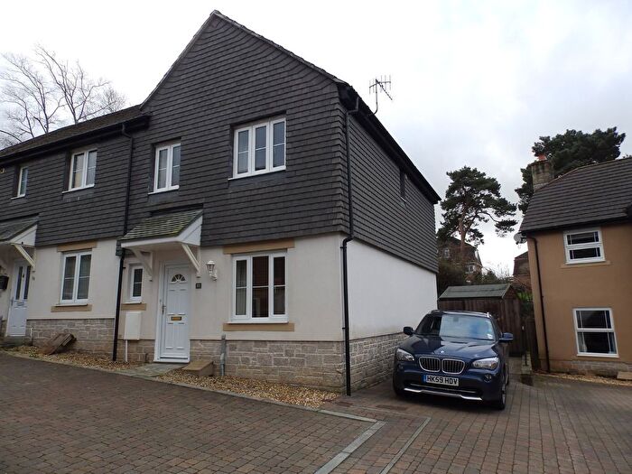 3 Bedroom End Of Terrace House To Rent In Owen Drive, Woodford, Plympton, PL7