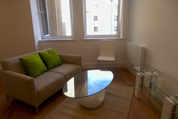 1 Bedroom Apartment To Rent In Sussex House, The Forbury, Reading, RG1