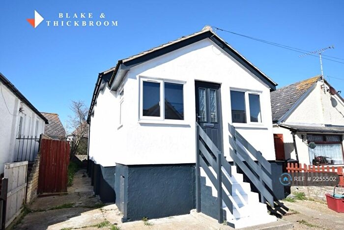 2 Bedroom Bungalow To Rent In The Close, Jaywick, Clacton-On-Sea, CO15