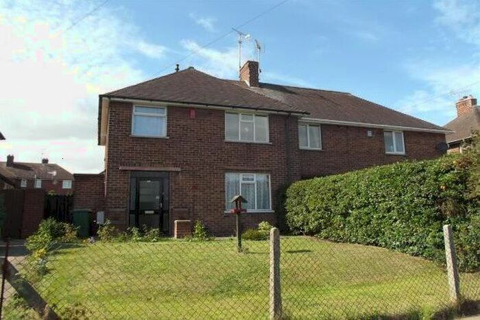 3 Bedroom Semi-Detached House To Rent In Botany Avenue, Mansfield, NG18
