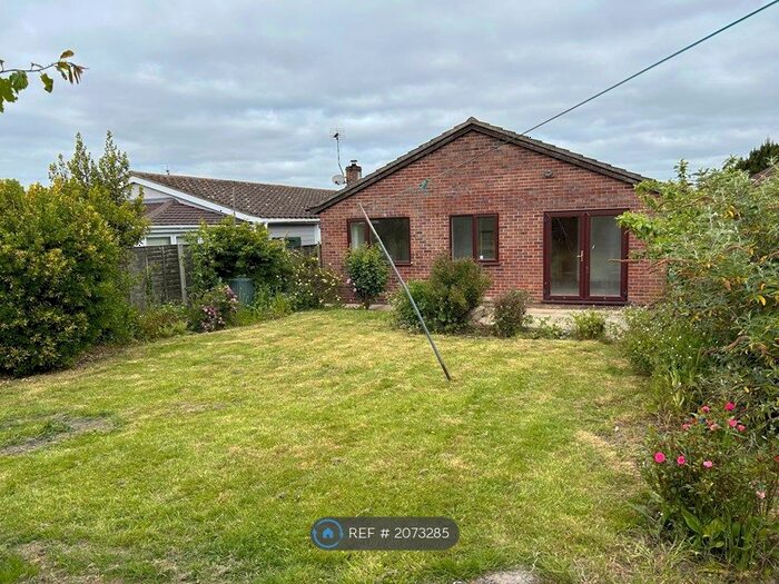 3 Bedroom Bungalow To Rent In Partridge Close, Great Oakley, Harwich, CO12