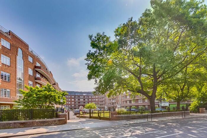 3 Bedroom Flat To Rent In Barons Keep, Gliddon Road, London, W14