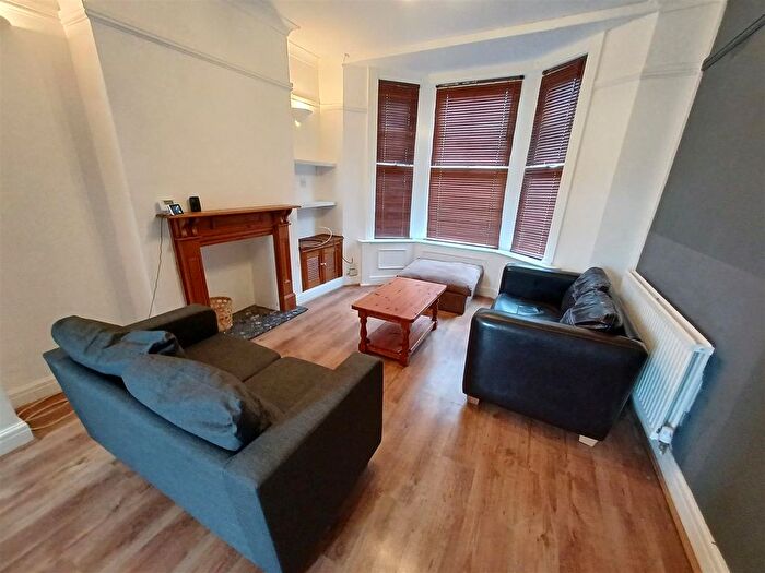 2 Bedroom Property To Rent In Llantrisant Street, Cardiff, CF24