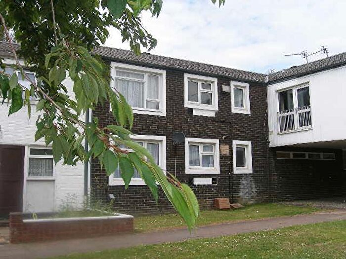 2 Bedroom Flat To Rent In Northdown Road, Hatfield, Herts, AL10