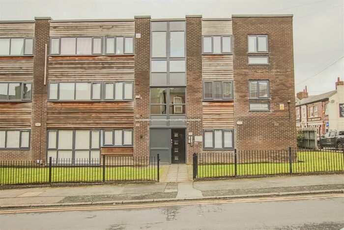 1 Bedroom Flat To Rent In Hall Street, Swinton, Manchester, M27