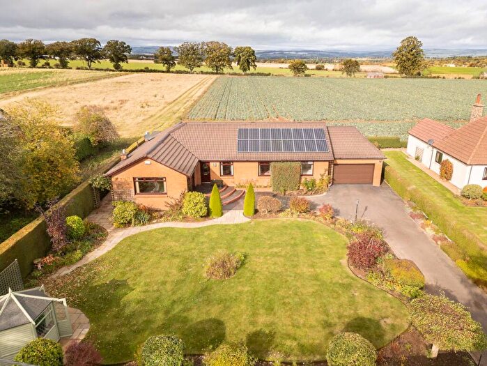 3 Bedroom Bungalow For Sale In Neidpath Whitelea Road, Burrelton, Blairgowrie, PH13