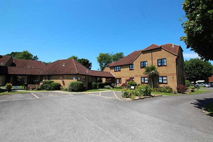 2 Bedroom Retirement Property For Sale In Wildern Lane, Hedge End, Southampton, SO30