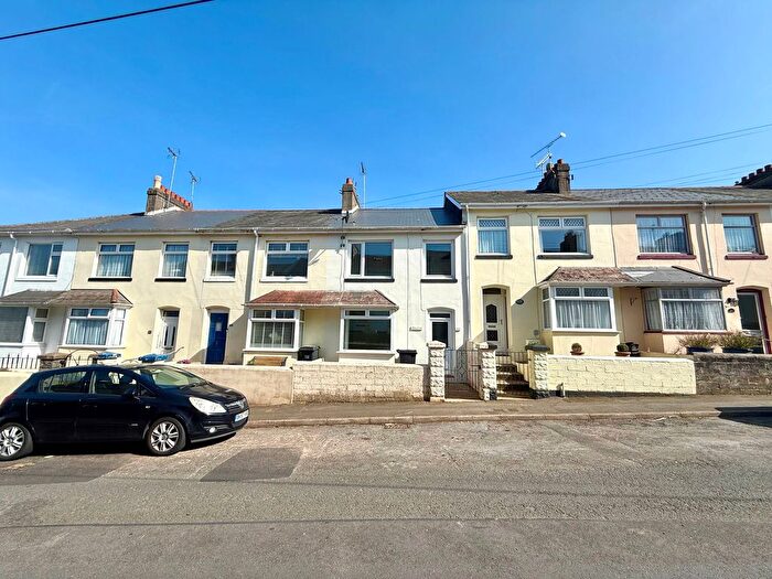 3 Bedroom Terraced House To Rent In Hartop Road, Torquay, TQ1