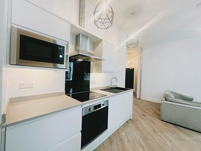 1 Bedroom Apartment To Rent In Flexible Start Date, Woolpack Mills, NG1
