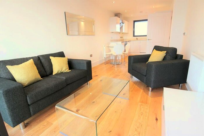 1 Bedroom Apartment To Rent In Bow Common Lane, London, E3