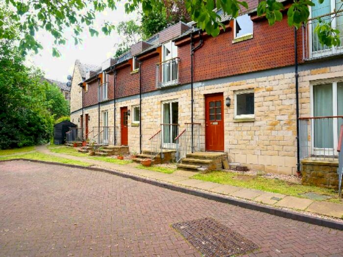 2 Bedroom Flat To Rent In Canon Lane, Canonmills, Edinburgh, EH3