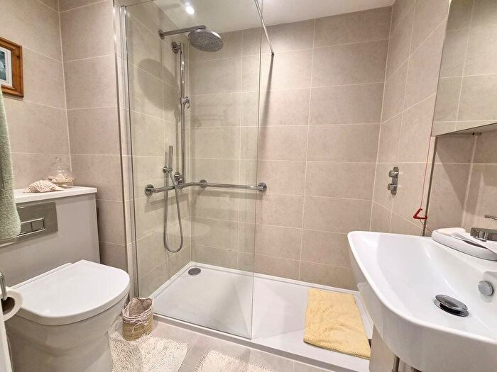 1 Bedroom Apartment For Sale In Fleur De Lis, Pound Lane, Wareham, BH20 - Photo 6