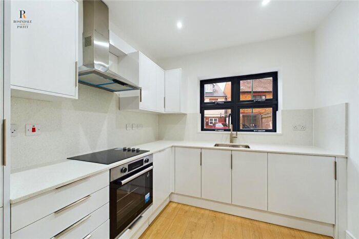 3 Bedroom End Of Terrace House For Sale In Palmerston Road, Sutton, SM1