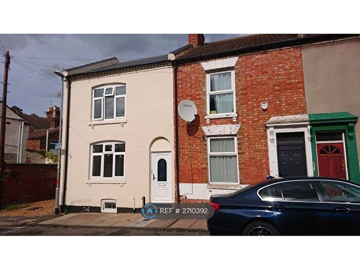 1 Bedroom Flat To Rent In Oakley Street, Northampton, NN1
