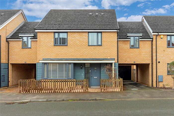 4 Bedroom Link Detached House For Sale In Ashpole Avenue, Wootton, Bedford, Bedfordshire, MK43