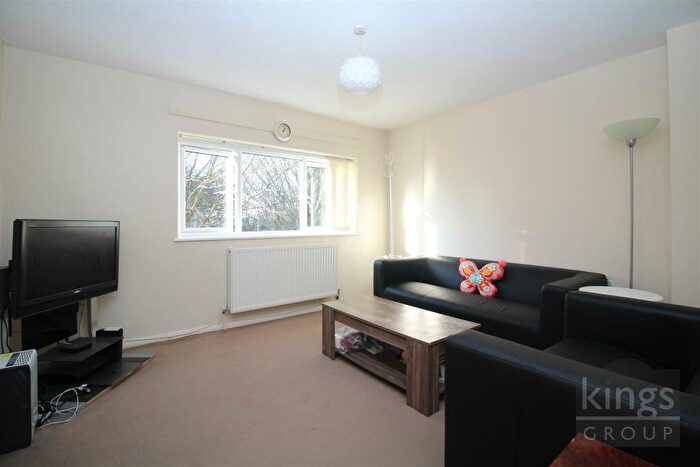 1 Bedroom Flat For Sale In Carters Mead, Harlow, CM17