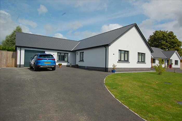 3 Bedroom Detached Bungalow For Sale In Parsons Green, St. Florence, SA70