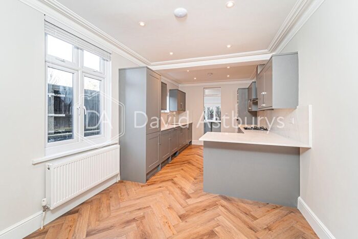 3 Bedroom End Of Terrace House To Rent In Coleridge Road, Crouch End, London, N8