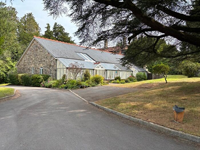 2 Bedroom Block Of Apartments For Sale In Shepton Road, Oakhill, Radstock, BA3