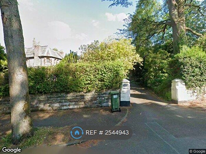 2 Bedroom Flat To Rent In Suffolk Road, Altrincham, WA14