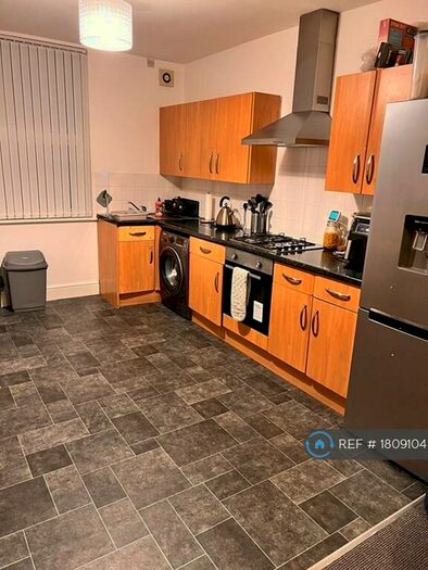 2 Bedroom Flat To Rent In Norma Road, Liverpool, L22