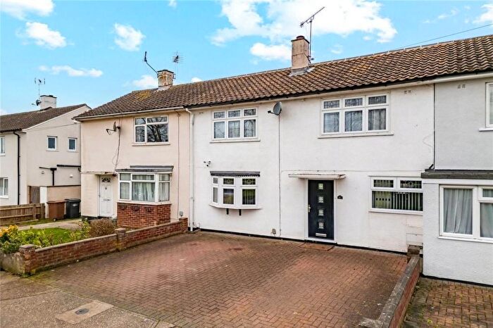 3 Bedroom Terraced House To Rent In Milburn Crescent, Chelmsford, CM1