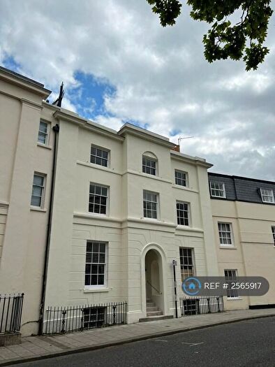 1 Bedroom Flat To Rent In Carlton Crescent, Southampton, SO15
