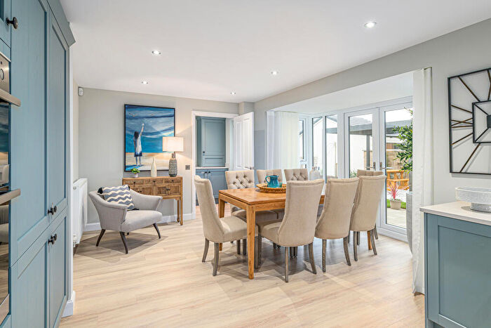 4 Bedroom Detached House For Sale In Upper Lighthorne, Banbury Road, Warwick, Warwickshire, CV33