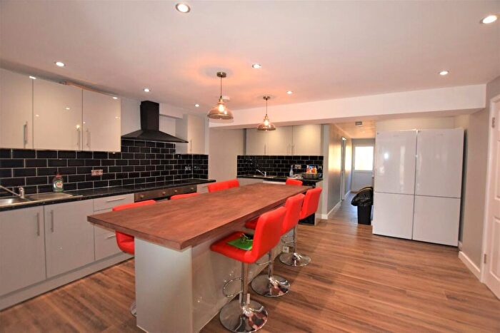 7 Bedroom Semi-Detached House To Rent In Green Dell, Canterbury, CT2