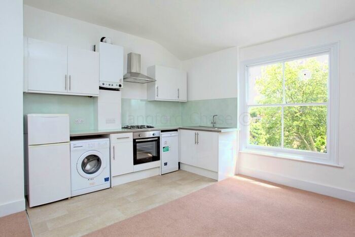 1 Bedroom Flat To Rent In Henry Road, Finsbury Park, N4