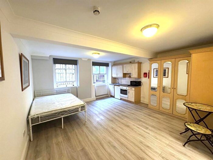 Studio To Rent In Gloucester Place, Marylebone, London, NW1