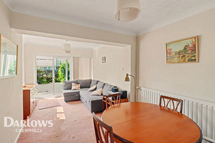 3 Bedroom Semi Detached House For Sale In Porset Drive, Caerphilly, CF83