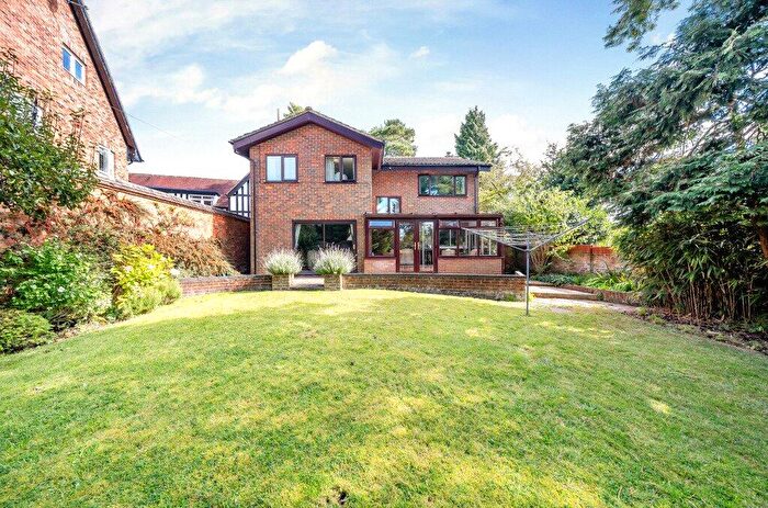 4 Bedroom Detached House For Sale In Firs Close, Whitchurch, Aylesbury, HP22